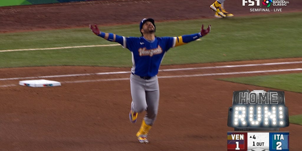 Eugenio Suárez hits solo homer, trimming Venezuela's deficit against Italy