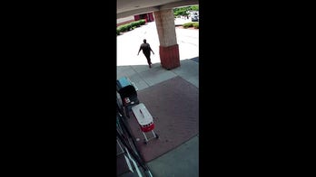 Video shows suspect during moments before Giant Eagle parking lot stabbing