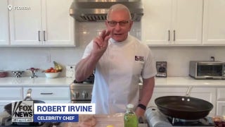 Celebrity chef Robert Irvine makes chicken paillard meal in minutes