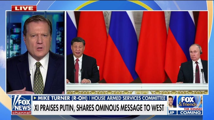 China's Xi meets with Putin, sends warning to West 