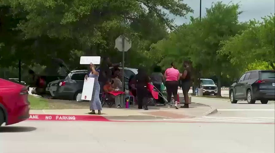 Karmelo Anthony supporters gather outside courthouse, chanting as trial continues