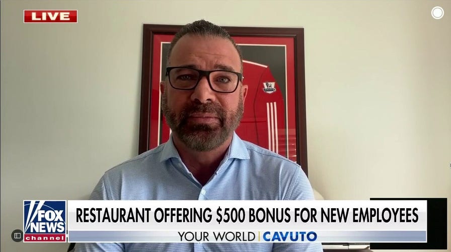 Struggling to find new workers, restaurant offers $500 sign-on bonus