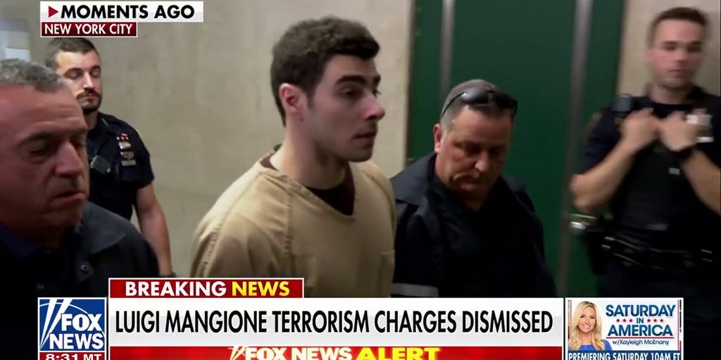 Judge dismisses Luigi Mangione state terrorism charges