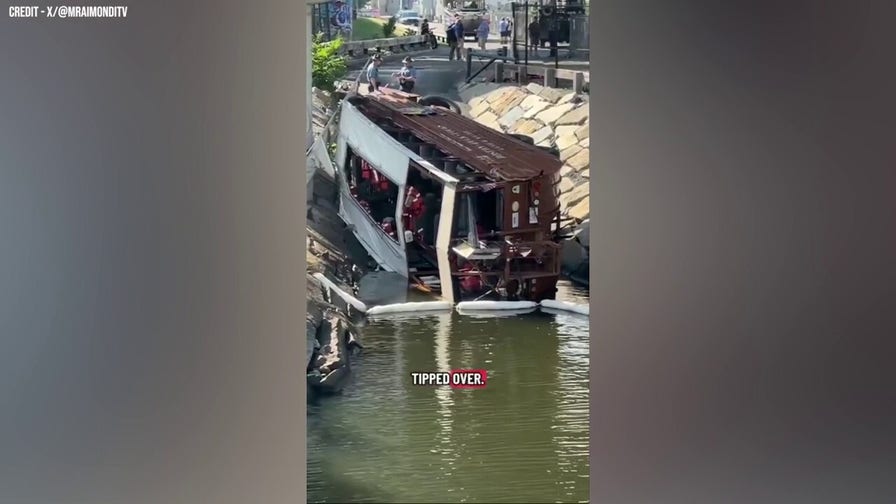 Duck boat in Boston