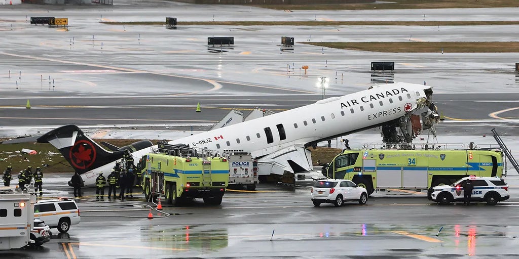 WATCH LIVE: NTSB officials give update after deadly NYC airport crash