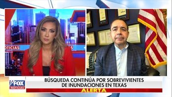 FOX ALERTA: Inundaciones mortales azotan el centro de Texas