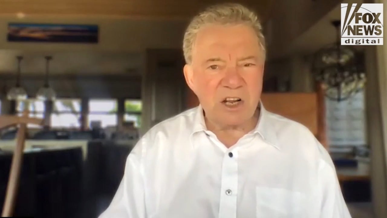 William Shatner encourages older people to 'befriend the pain' in order to stay young