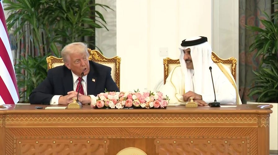 Trump commends Qatari leader after agreement signing ceremony