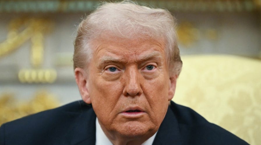  President Trump meets with defence  firms amid Iranian conflict