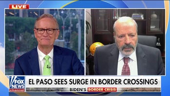 Democratic mayor of El Paso says bussing migrants to other US cities should not be political