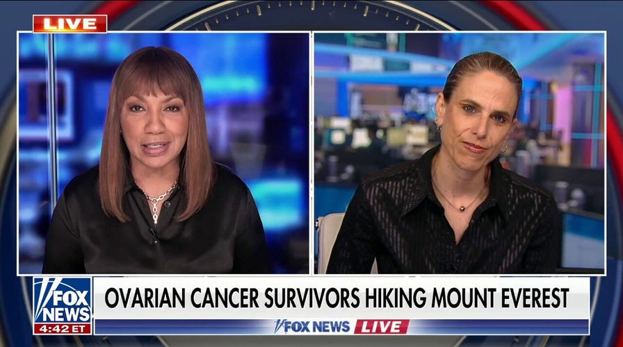 Ovarian cancer survivors hike Mount Everest