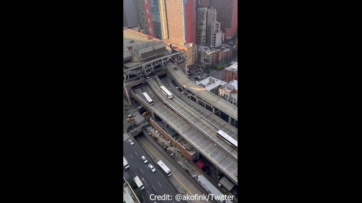 Crane collapses in New York City