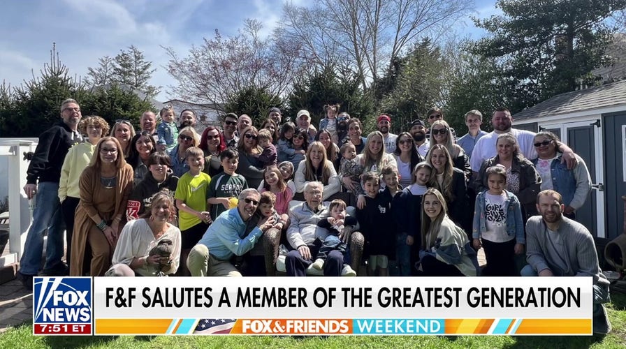 101-year-old WWII hero celebrated on ‘Fox & Friends’