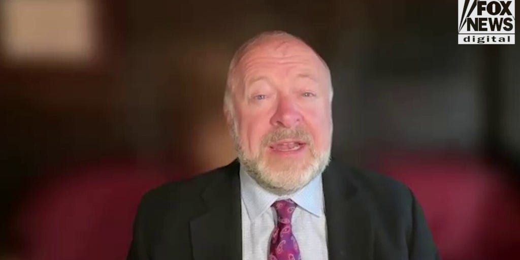 Former CIA operative says US will 'lose everything' if it allows China to become dominant in AI