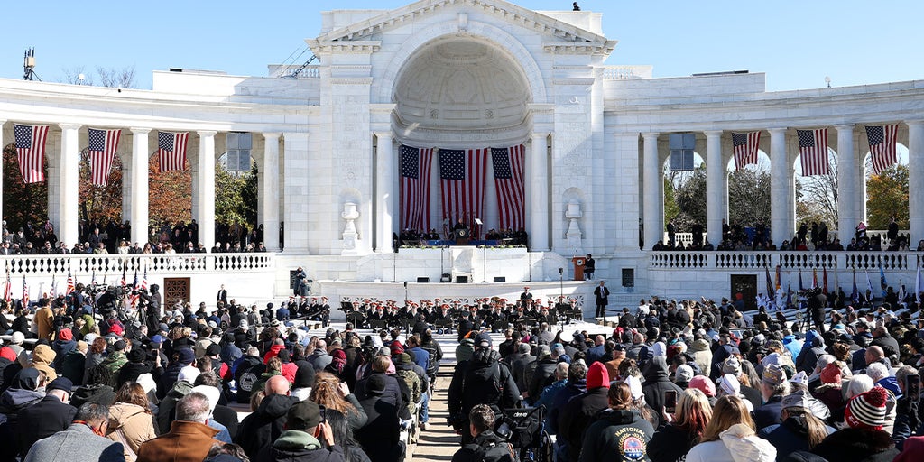 WATCH LIVE: Freedom 250 hosts candlelight tribute at Arlington National Cemetery