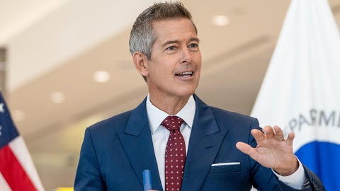 WATCH LIVE: Transportation Sec Sean Duffy holds news conference - Fox News