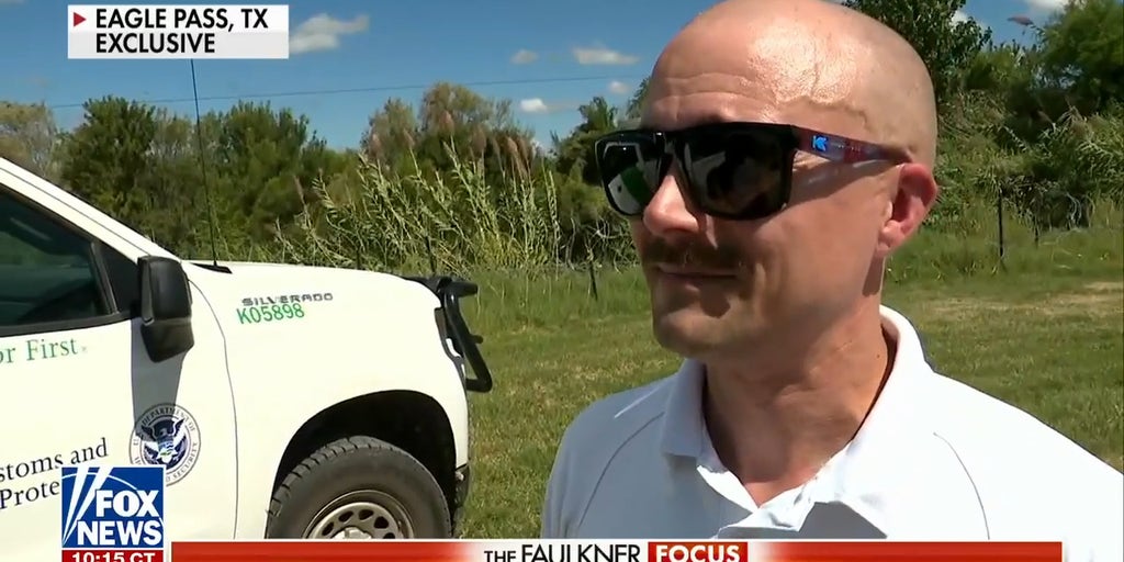 Border Patrol agent says he's unsure if America is a sovereign nation