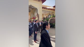 MASSIVE elephant greets Marco Rubio ahead of India meeting