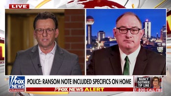 Hostage negotiator describes best communication tactics for families amid Guthrie search