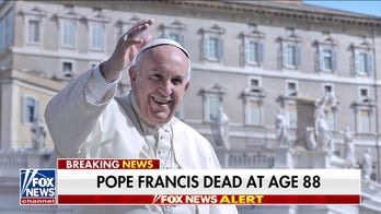 Pope Francis battled double pneumonia before Easter appearance