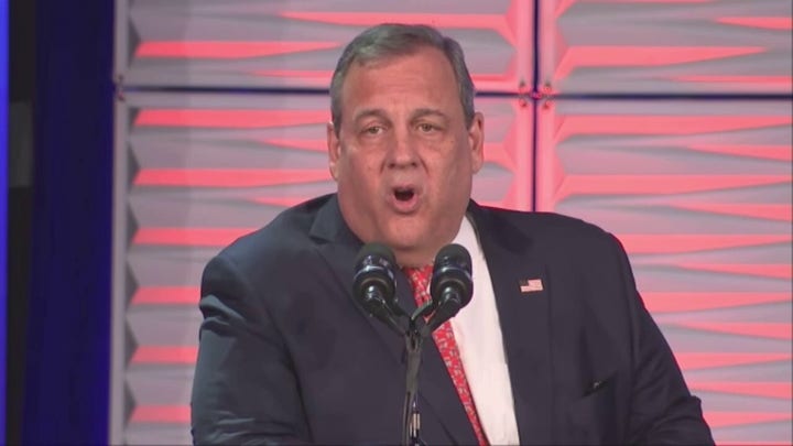 Chris Christie heckled in Florida speech: ‘What a shock, you’re for Trump'
