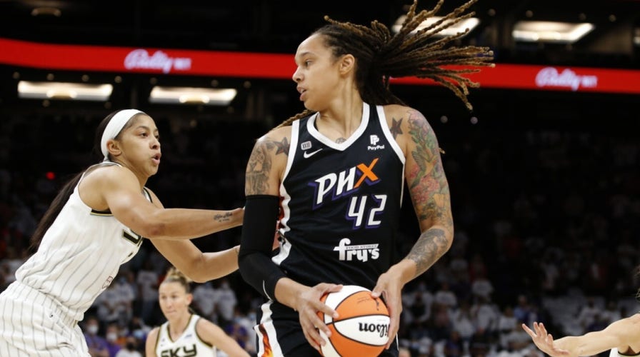 Americans feel a ‘loss of control’ over Russia’s hostage negotiation tactics: Martha MacCallum