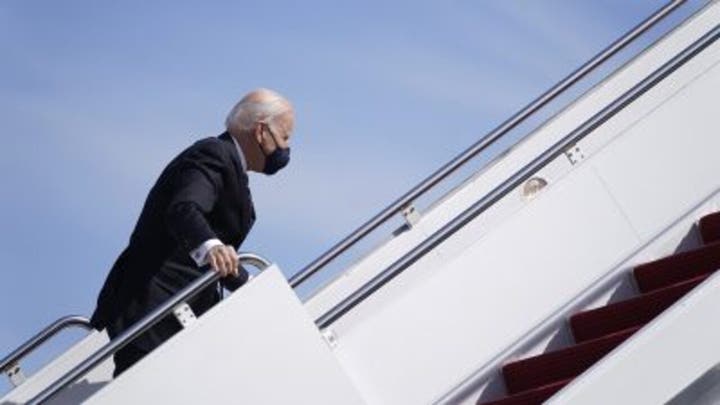 Hannity: Biden goes on Delaware vacation amid intensifying crises