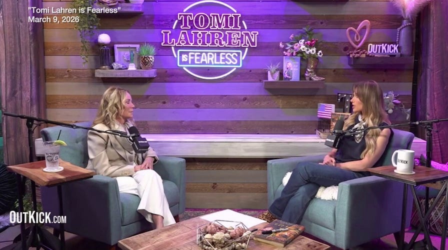 Kathie Lee Gifford calls retired  'viciousness' connected  'The View' successful  treatment  with Tomi Lahren