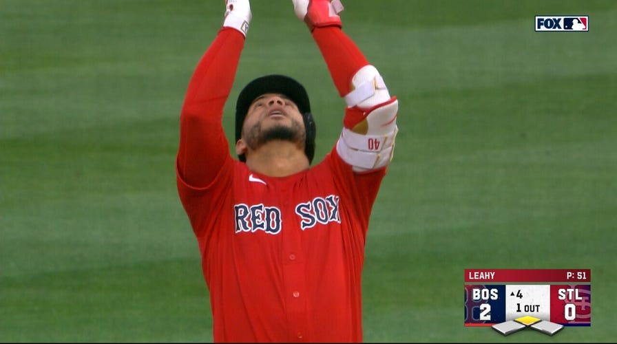 Willson Contreras Doubles, Driving in Two Runs, Giving Red Sox lead vs. Cardinals