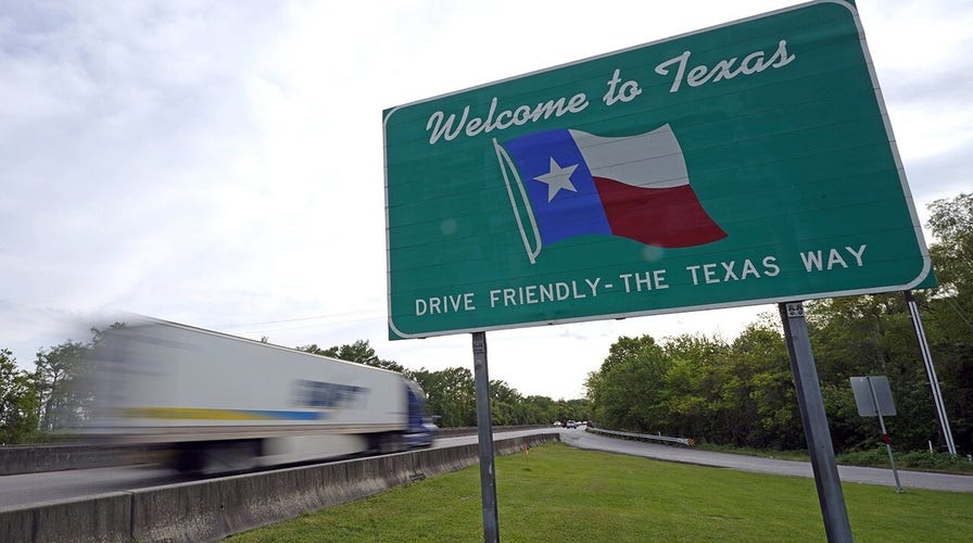 Texas screening travelers coming into state from Louisiana