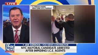 Dems mocked after NYC mayoral candidate arrested for impeding ICE agents: 'Cheesy performance art'