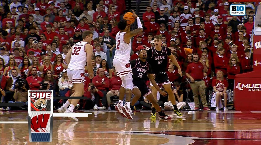Nick Boyd drains pull-up 3-pointer, extending Wisconsin's pb  implicit    SIU Edwardsville