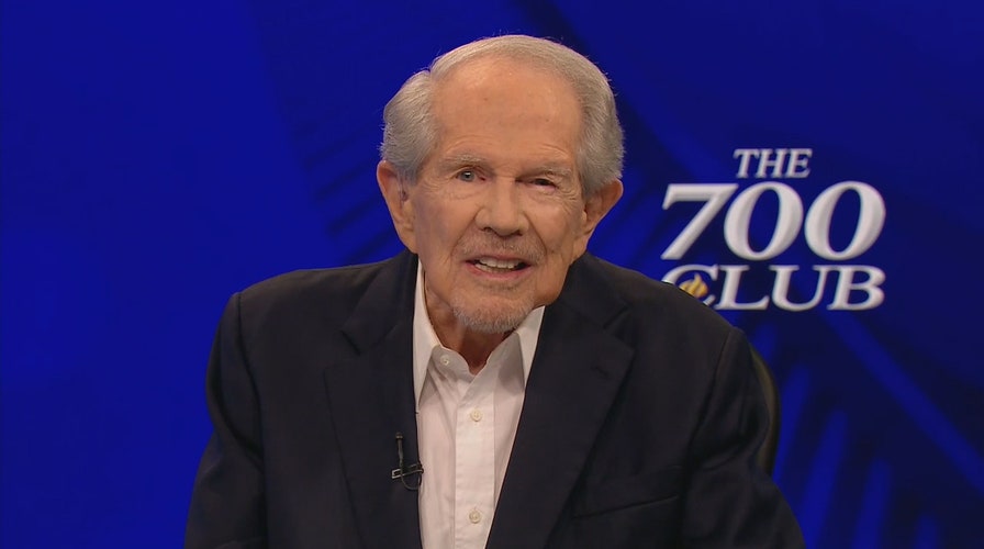 ‘700 Club’ host: God is not Republican, he loves everybody