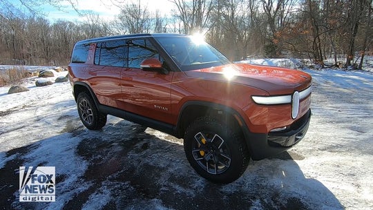 Review: The Rivian R1S SUV is a mini RV