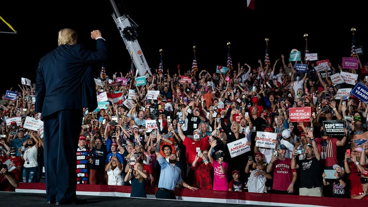 Trump kicks off return to campaign trail with massive rally in Florida