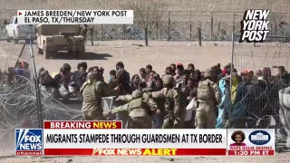 Reporter witnesses 'absolute chaos' as migrants storm Texas border - Fox News