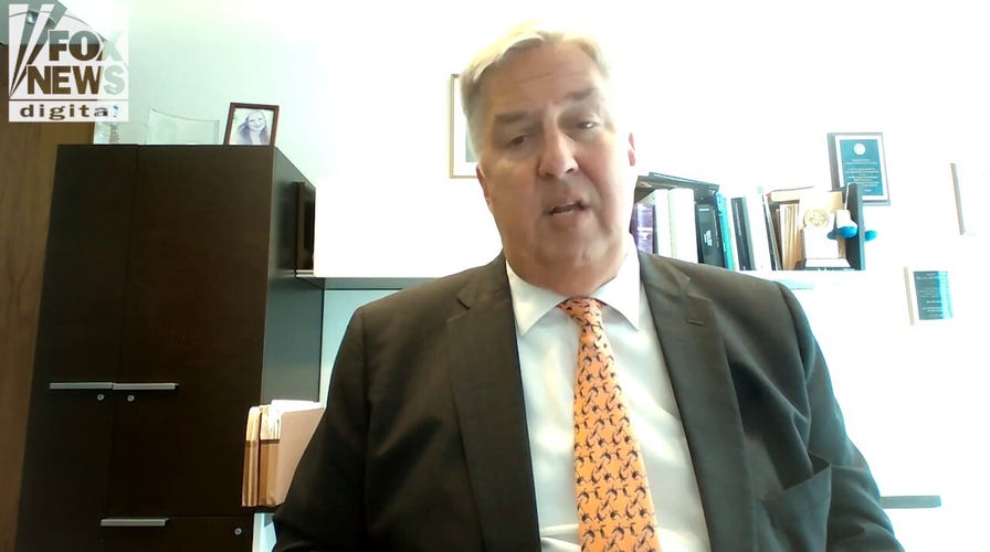 Former federal prosecutor says Trump admin is using Luigi Mangione case to 'send a message'