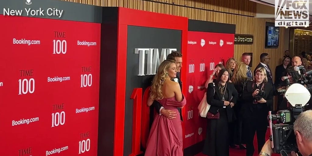 Blake Lively and Ryan Reynolds walked the red carpet together at the Time100 Gala
