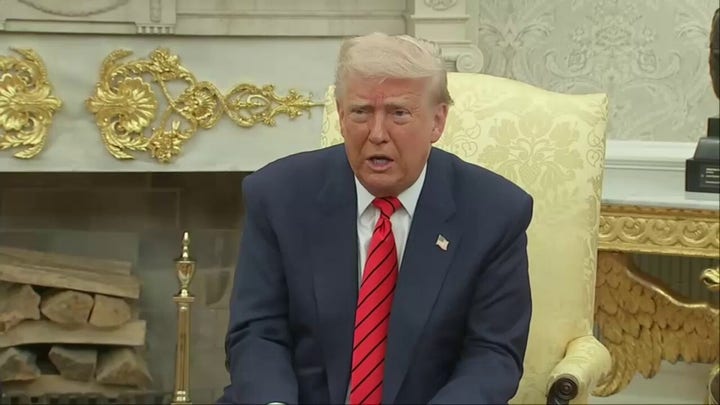 Trump offers to help Obama with presidential library disaster