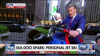 DIY expert brings the best holiday gifts to FOX Square