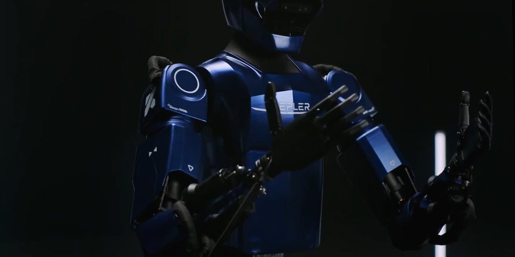 New Chinese humanoid robot shows off its strength by lifting 35 pounds per hand