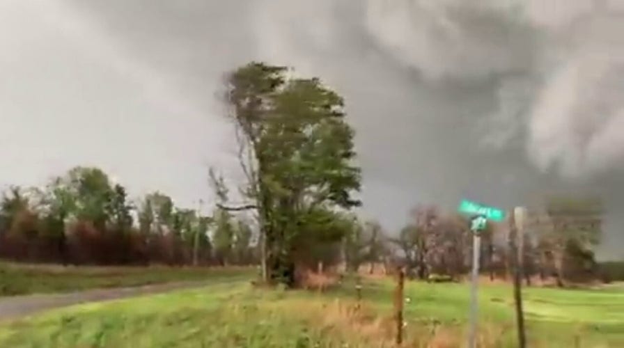 Oklahoma tornados bring high winds, rain