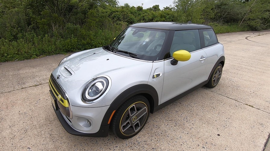 Fox News Autos Test Drive: 2020 MINI Cooper SE