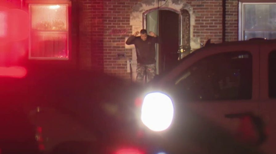 Michigan gunman surrenders after 2 state troopers shot