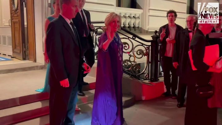 Hillary Clinton departs honorary dinner held at the Lotos Club