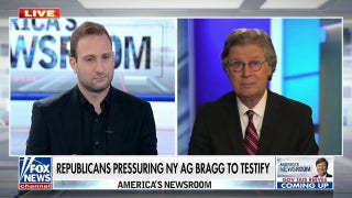 ‘Universal consensus’ potential Trump indictment is ‘very politicized’: Jon Levine - Fox News