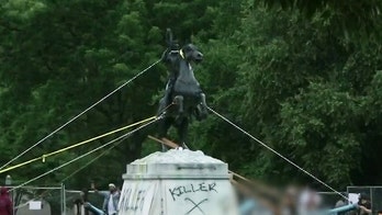 DC mayor Bowser says ‘mob’ should not be deciding which statues fall as protesters eye Lincoln