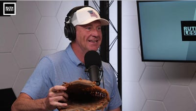 Sen. Eric Schmitt shares the heartwarming backstory about his special baseball glove - Fox News