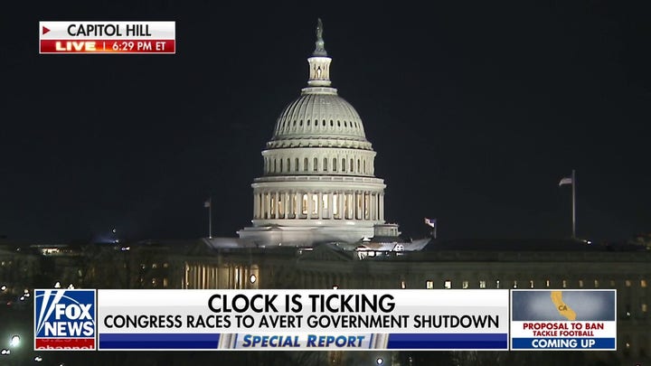 Congress scrambles to avoid government shutdown