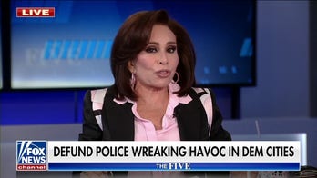 ‘The Five’: Police 'outnumbered' when huge mob ransacks California gas station